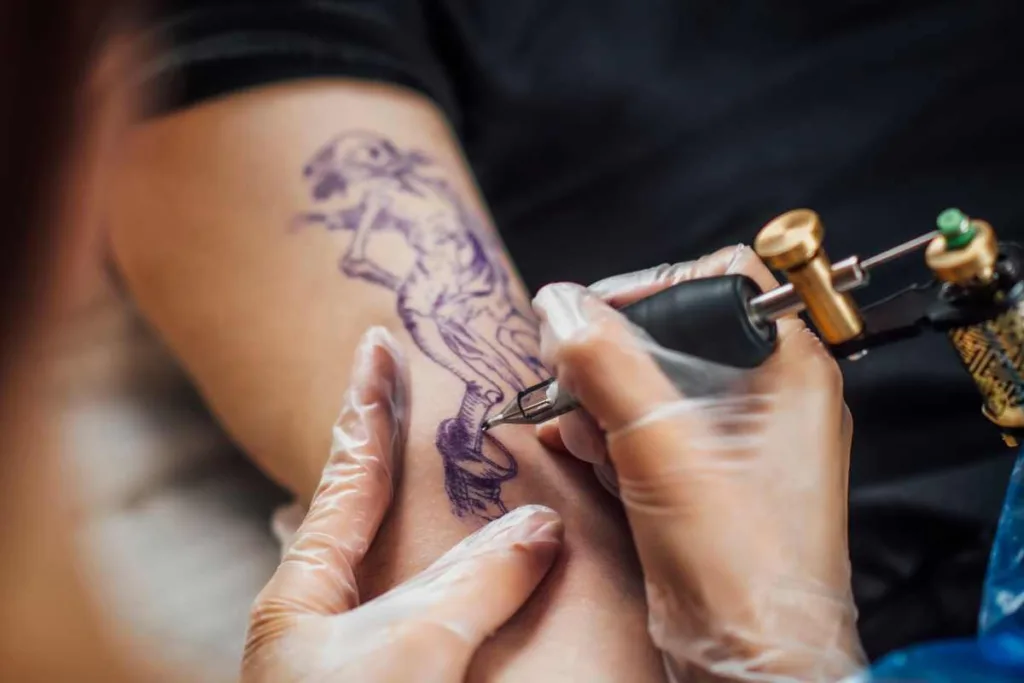 How much tattoo artist Can earn